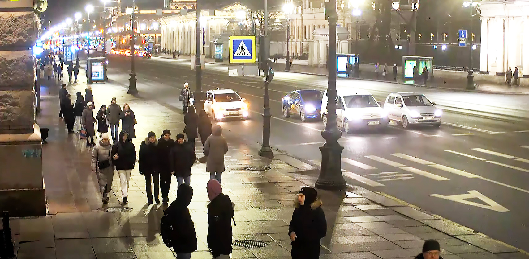 Вид  с камеры на невский проспект, Аничков дворец в Санкт-Петербурге